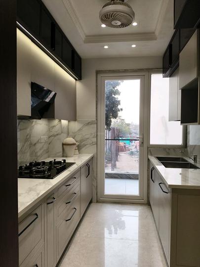 BPTP Astaire Garden Floors Main Image 1