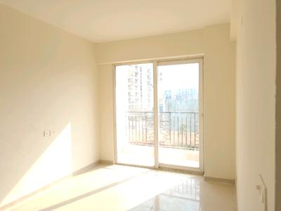 Living Room Image of 900 Sq.ft 2 BHK Apartment / Flat for sale in Signature Global The Millennia, Sector 37D Gurgaon for Rs. 6500000
