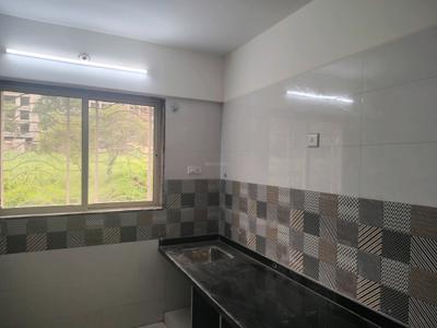 Kitchen Image of 530 Sq.ft 1 BHK Apartment / Flat for rent in Marigold, Kasarvadavali Thane for Rs. 19000