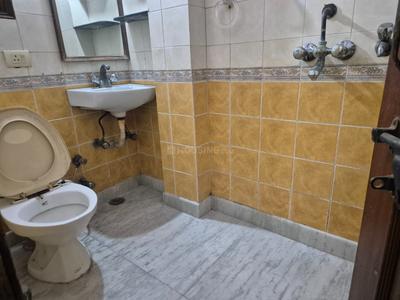 Image of 3000 Sq.ft 5 BHK Independent House for rent in Sector 49, Noida for Rs. 60000