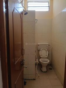 Bathroom Image of 900 Sq.ft 2 BHK Apartment / Flat for rent in Byatarayanapura Bengaluru for Rs. 23600