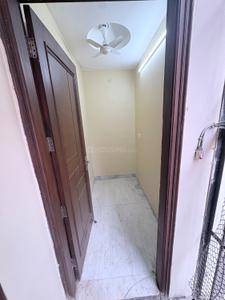 Balcony Image of 1800 Sq.ft 3 BHK Builder Floor for rent in AGCR Enclave New Delhi for Rs. 55000