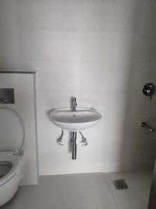 Bathroom Image of 1000 Sq.ft 2 BHK Apartment / Flat for sale in Gokhalenagar Pune for Rs. 15000000