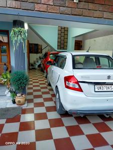 5 BHK Independent House