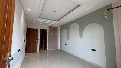 4 BHK Independent Builder Floor