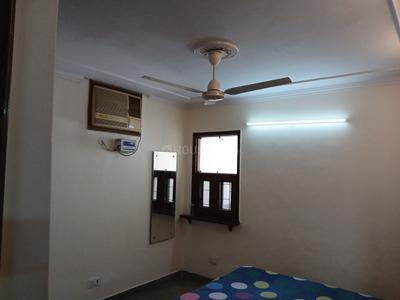 Bedroom Image of 1800 Sq.ft 3 BHK Builder Floor for rent in Safdarjung Enclave New Delhi for Rs. 75000