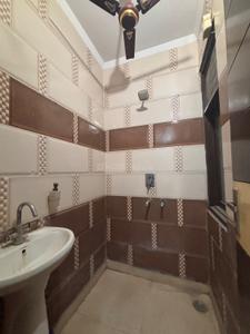 Bathroom Image of 800 Sq.ft 3 BHK Builder Floor for sale in Uttam Nagar New Delhi for Rs. 5000000