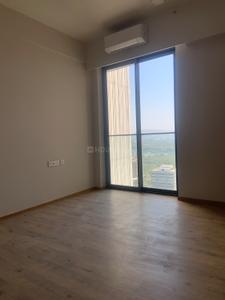 Bedroom Image of 1757 Sq.ft 4 BHK Apartment / Flat for sale in Kalpataru Magnus, Bandra East Mumbai for Rs. 90000000