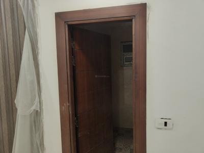 Image of 1650 Sq.ft 3 BHK Apartment / Flat for sale in Sector 102, Noida for Rs. 7850000