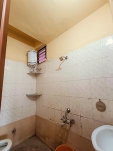 Bathroom Image of 965 Sq.ft 2 BHK Apartment / Flat for sale in Saket Nagar Indore for Rs. 5200000