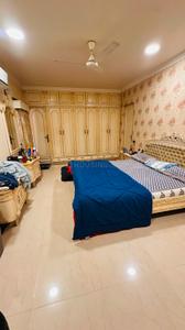 Bedroom Image of 4000 Sq.ft 3.5 BHK Independent House for rent in Shela Ahmedabad for Rs. 200000