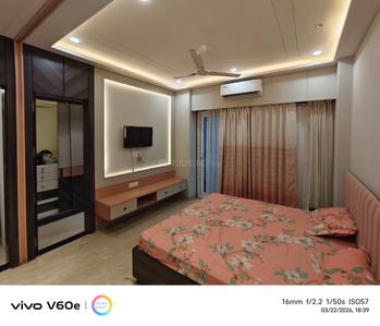 Bedroom Image of 2500 Sq.ft 3.5 BHK Builder Floor for rent in Bajrang Nagar Kota for Rs. 60000
