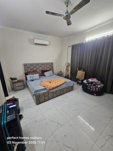 Bedroom Image of 2500 Sq.ft 3 BHK Builder Floor for sale in Sector 52 Gurgaon for Rs. 32000000