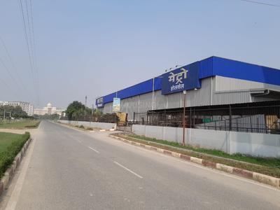 Image of 900 Sq.ft 2 BHK Apartment / Flat for sale in Viraj Lotus Court Phase II Tower 5, Semra, Lucknow for Rs. 5850000