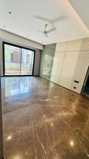 Dlf phase 1 Kitchen 1