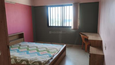 Bedroom Image of 1800 Sq.ft 3.5 BHK Apartment / Flat for sale in Magarpatta Grevillea, Magarpatta City Pune for Rs. 27000000