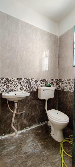 bavdhan lnd chowk Bathroom 1