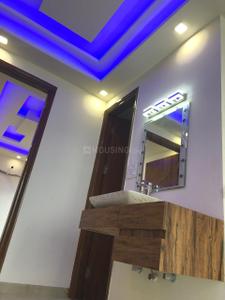 Kitchen Image of 1005 Sq.ft 3 BHK Builder Floor for rent in Himgiri Enclave, Burari New Delhi for Rs. 18000
