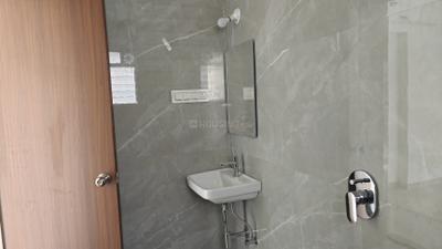 Image of 800 Sq.ft 2 BHK Apartment / Flat for rent in Andheri West, Mumbai for Rs. 90000