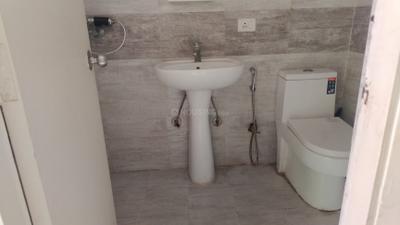 Image of 945 Sq.ft 2 BHK Apartment / Flat for rent in Gaurs Siddhartham, Siddharth Vihar, Ghaziabad for Rs. 22000