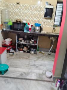 Kitchen Image of 950 Sq.ft 2 BHK Apartment / Flat for rent in Dum Dum Kolkata for Rs. 18000
