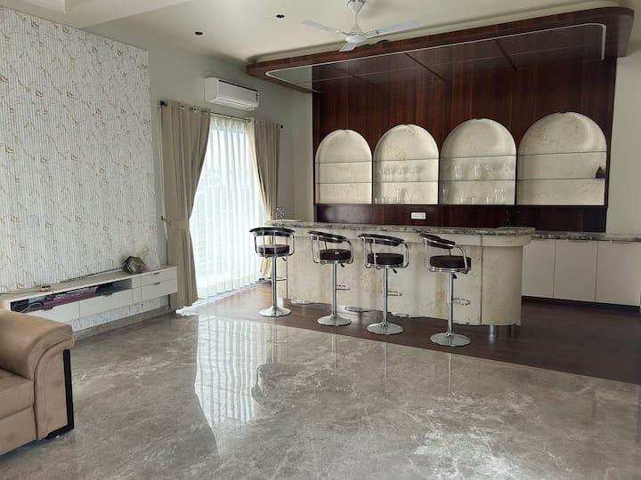 Block C, Sushant Lok Phase 1 Main Image 1