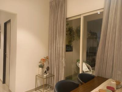 Living Room Image of 1021 Sq.ft 2 BHK Apartment / Flat for sale in Rohan Karan Evana, Wadgaon Sheri Pune for Rs. 10000000
