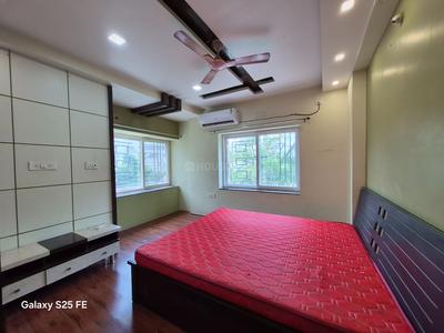 Bedroom Image of 1680 Sq.ft 3 BHK Apartment / Flat for rent in Main Road Ranchi for Rs. 30000