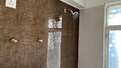 Bathroom Image of 2366 Sq.ft 4 BHK Apartment / Flat for sale in Bhayli Vadodara for Rs. 9300000