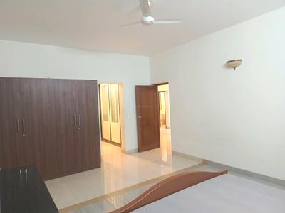 Bedroom Image of 4000 Sq.ft 4 BHK Apartment / Flat for rent in RMV Extension Stage 2 Bengaluru for Rs. 275000