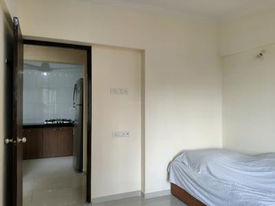 Bedroom Image of 1900 Sq.ft 4 BHK Apartment / Flat for rent in Kasarvadavali Thane for Rs. 72000