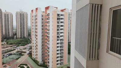 Bedroom Image of 1851 Sq.ft 3 BHK Apartment / Flat for sale in Shapoorji Pallonji JoyVille, Sector 102 Gurgaon for Rs. 32500000