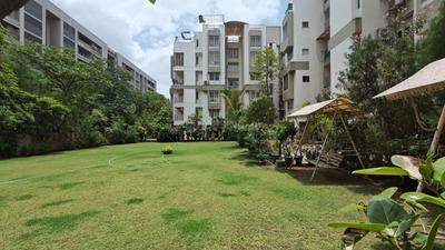 4 BHK Semi Furnished Flat