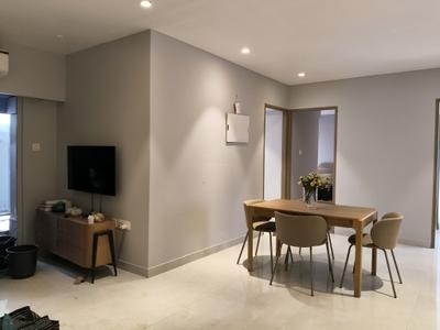 Living Room Image of 1650 Sq.ft 3 BHK Apartment / Flat for sale in Cuffe Parade Mumbai for Rs. 105000000