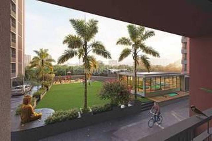 Sheladia Luxuria Main Image 1