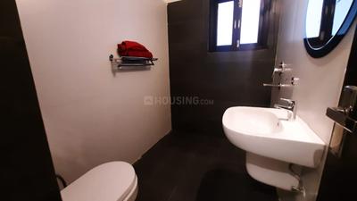 Bathroom Image of 1710 Sq.ft 3 BHK Apartment / Flat for sale in DD Altura, Gazipur Zirakpur for Rs. 11500000