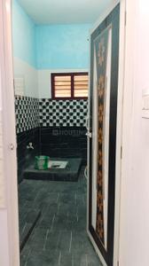 Bathroom Image of 1000 Sq.ft 2 BHK Independent House for rent in Palangantham Madurai for Rs. 10000