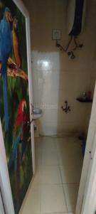 Bathroom Image of 1100 Sq.ft 2 BHK Apartment / Flat for rent in Nagala Park Kolhapur for Rs. 22500