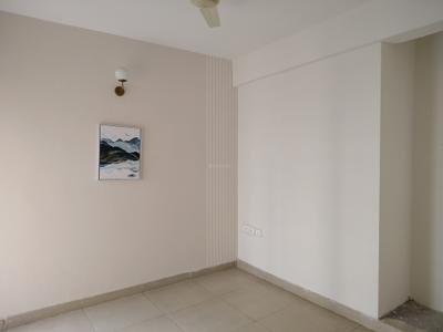 Bedroom Image of 990 Sq.ft 2 BHK Apartment / Flat for sale in Ajnara Le Garden, Noida Extension Greater Noida for Rs. 7800000