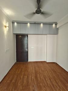 Bedroom Image of 825 Sq.ft 2 BHK Apartment / Flat for sale in JMD Radhe Krishna Appartment, Sector 73 Noida for Rs. 3500000