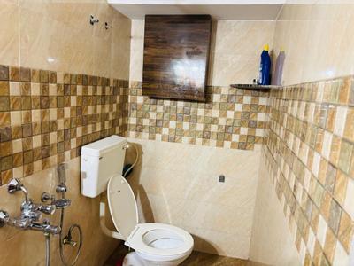 Bathroom Image of 1200 Sq.ft 3 BHK Independent House for rent in Jakkur Bengaluru for Rs. 30000