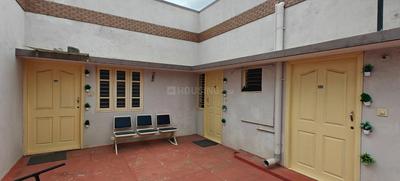 Bedroom Image of 600 Sq.ft 1 BHK Builder Floor for rent in Kalyan Nagar Bengaluru for Rs. 16600