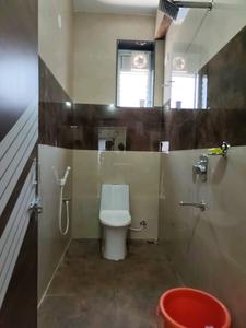 Common Bathroom Image of 1700 Sq.ft 3 BHK Apartment / Flat for rent in Kondapur Hyderabad for Rs. 39000
