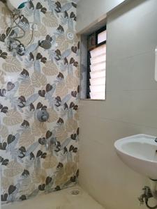 Common Bathroom Image of 630 Sq.ft 1 BHK Apartment / Flat for sale in JVM Veda, Kasarvadavali Thane for Rs. 6500000