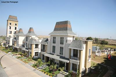 Image of 2386 Sq.ft 4 BHK Apartment / Flat for sale in Nyati Evoque, Kalyani Nagar, Pune for Rs. 46100000