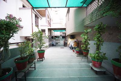 Image of 2475 Sq.ft 3 BHK Independent House for sale in Ghodasar, Ahmedabad for Rs. 14500000