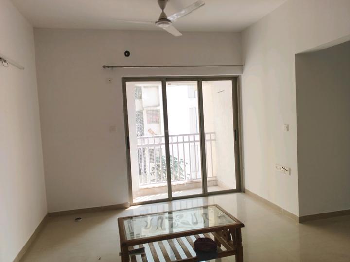 880 Sqft 2 BHK Flat for sale in Mohan Regency Kalyan West, Thane