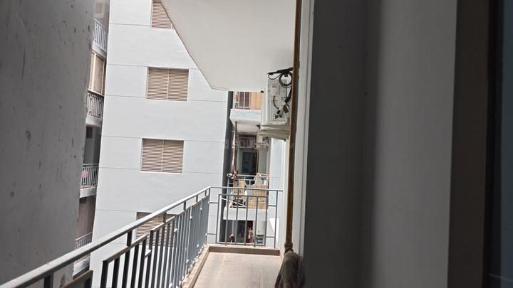 Paras Dews Main Image 1