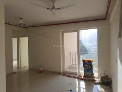Living Room Image of 740 Sq.ft 3 BHK Apartment / Flat for sale in Signature Global Golf Green by Signature Global, Sector 79 Gurgaon for Rs. 7500000