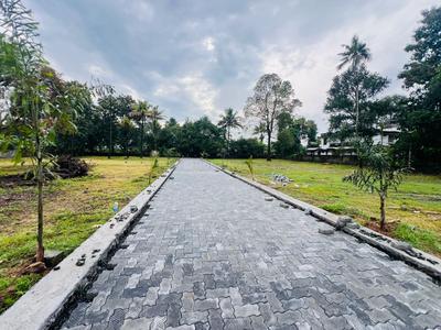 Image of 2610 Sq.ft Residential Plot / Land for sale in Aluva, Kochi for Rs. 4500000